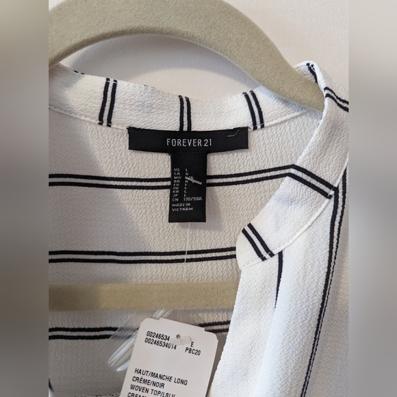 Forever 21 White with Black Stripes Blouse - Picture 3 of 5